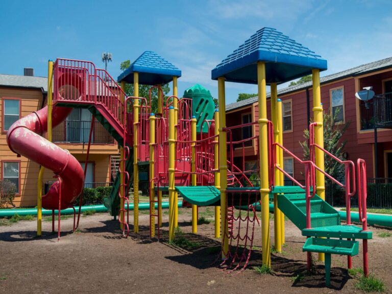 Ashford Santa Cruz Playground1